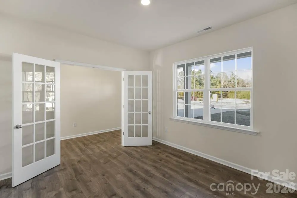 437 Falcon Lane Lexington, NC 27295