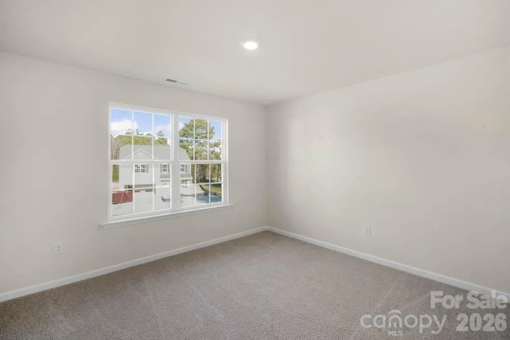437 Falcon Lane Lexington, NC 27295