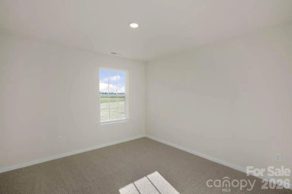 437 Falcon Lane Lexington, NC 27295