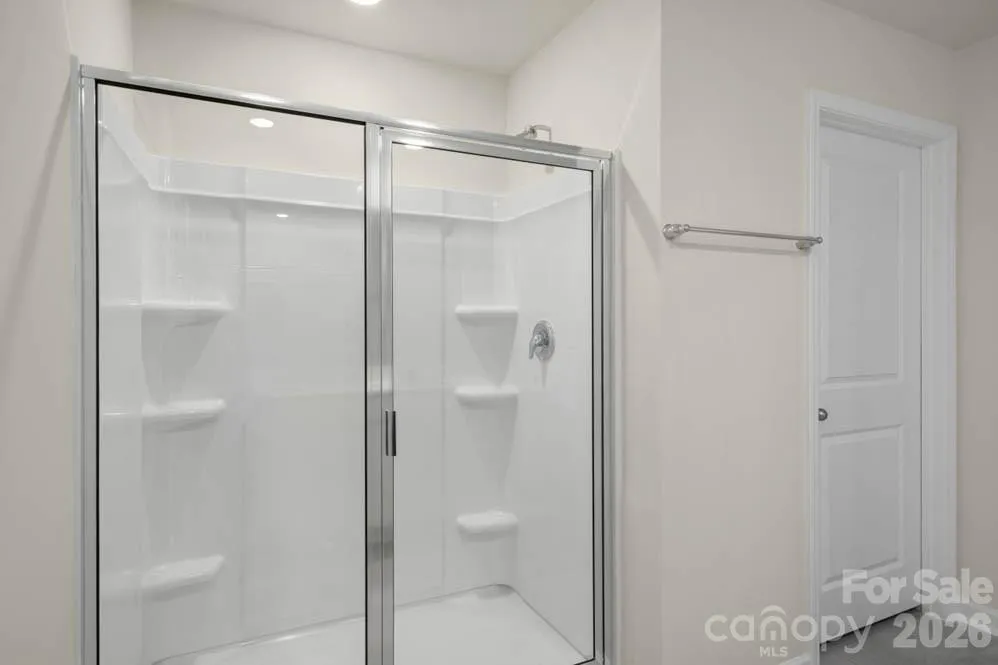 437 Falcon Lane Lexington, NC 27295