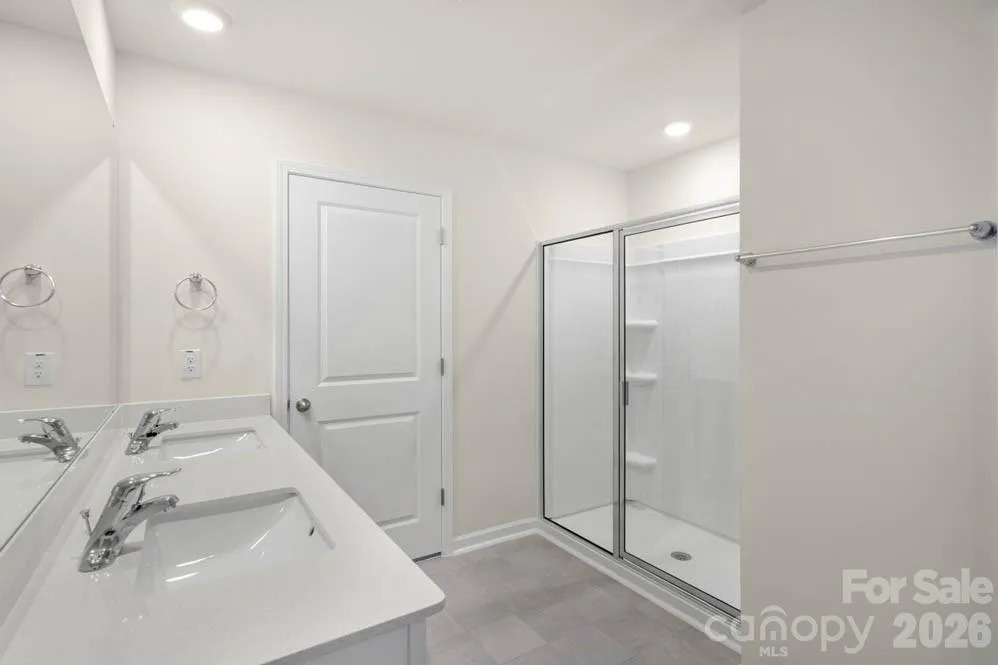 437 Falcon Lane Lexington, NC 27295