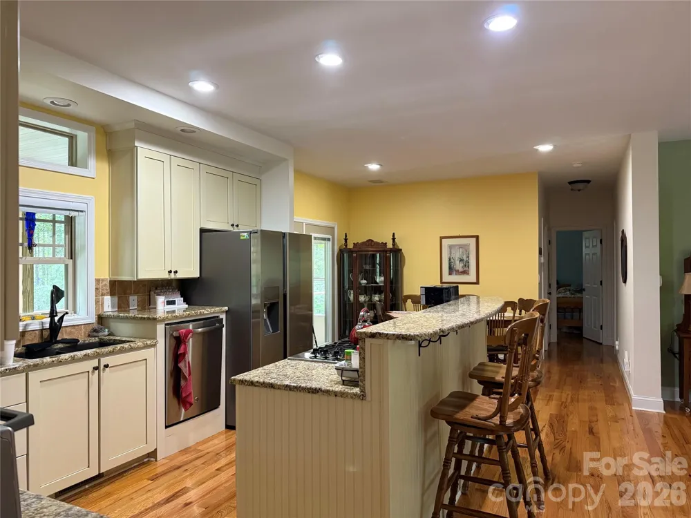 281 Ewbank Road Etowah, NC 28729