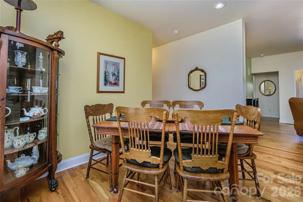281 Ewbank Road Etowah, NC 28729