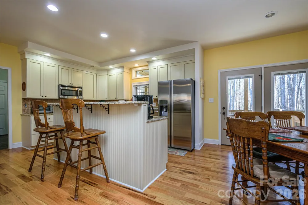 281 Ewbank Road Etowah, NC 28729