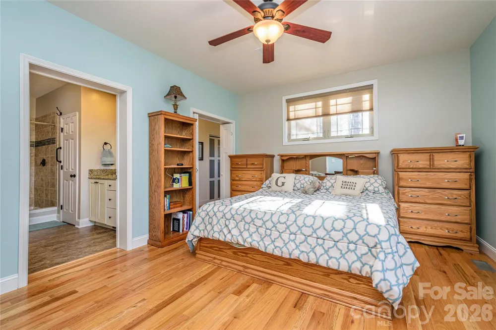 281 Ewbank Road Etowah, NC 28729