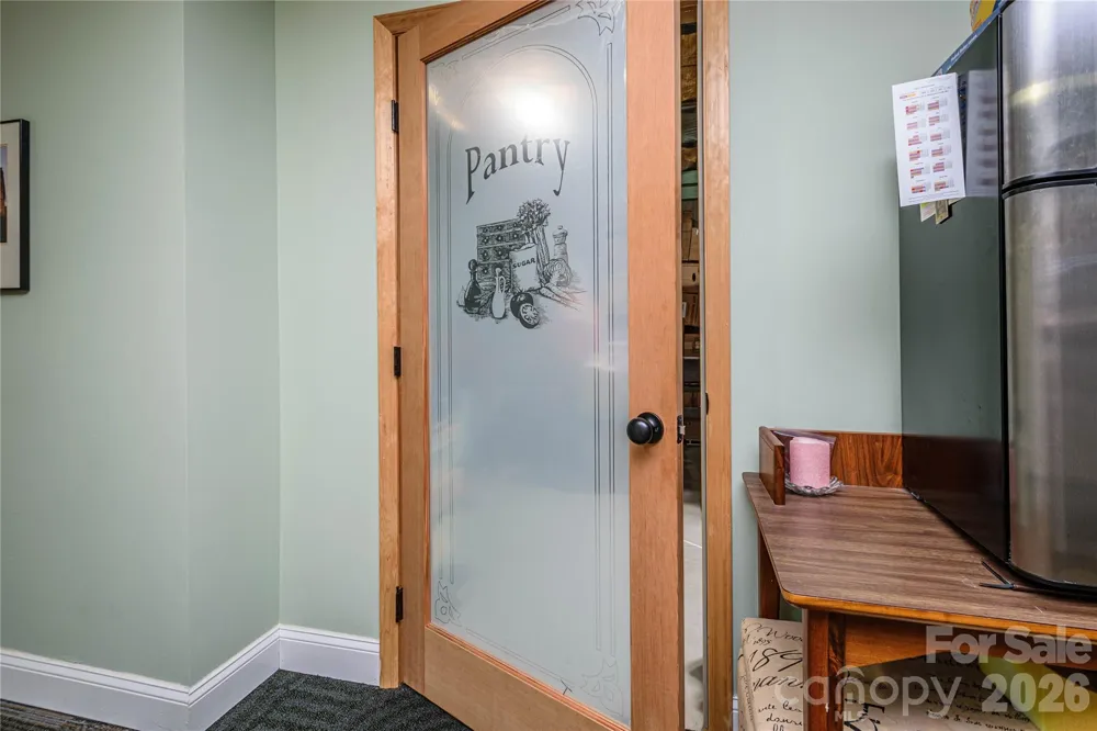 281 Ewbank Road Etowah, NC 28729