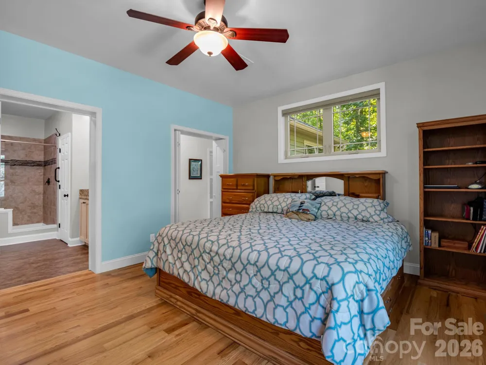 281 Ewbank Road Etowah, NC 28729