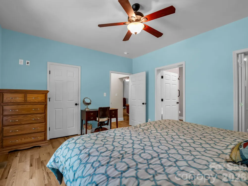 281 Ewbank Road Etowah, NC 28729