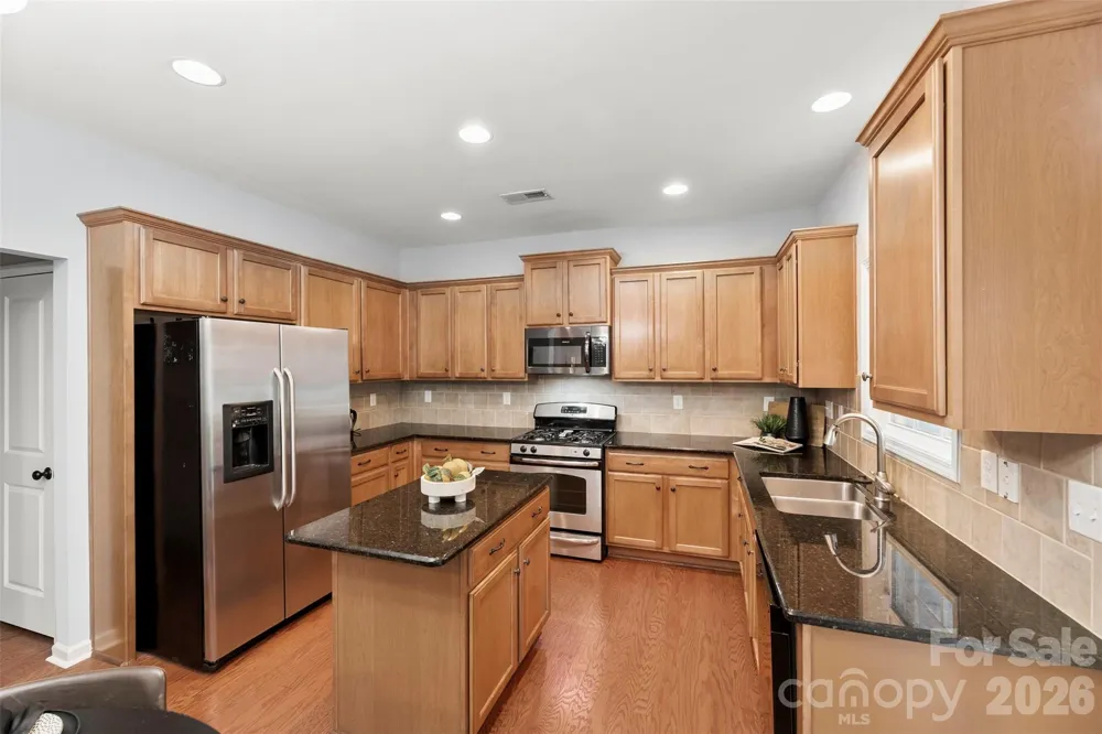 3671 Burnage Hall Road Harrisburg, NC 28075