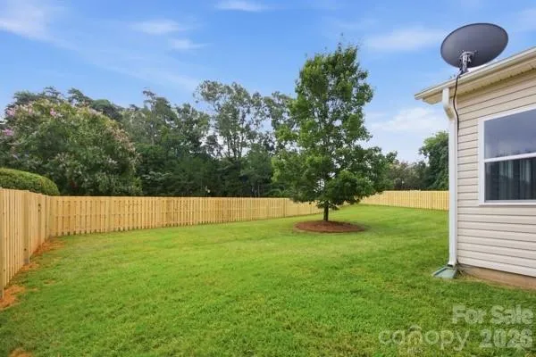 3671 Burnage Hall Road Harrisburg, NC 28075