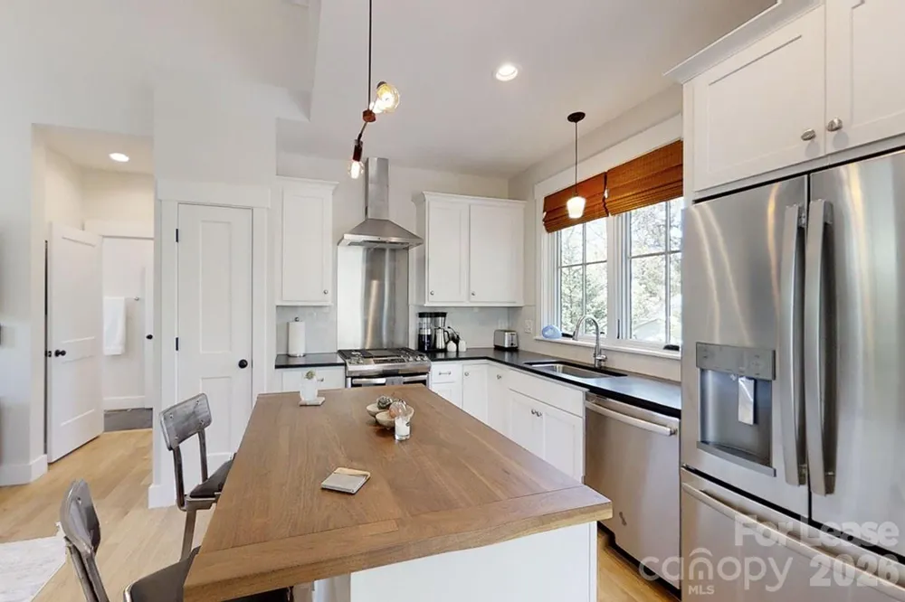 91 Belleair Road Asheville, NC 28806