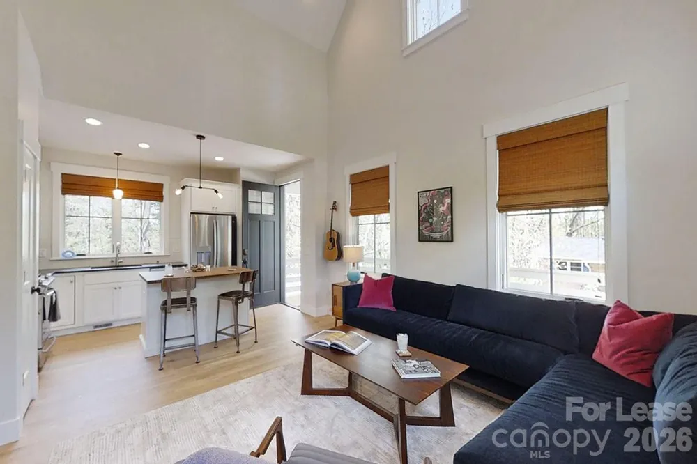 91 Belleair Road Asheville, NC 28806