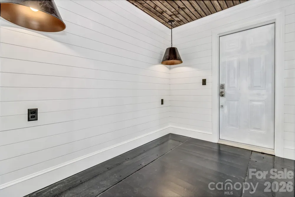1115 Paint Rock Road Hot Springs, NC 28743