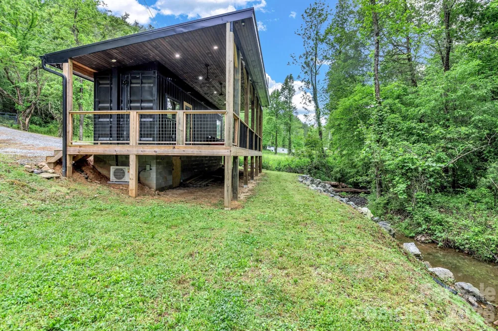 1115 Paint Rock Road Hot Springs, NC 28743