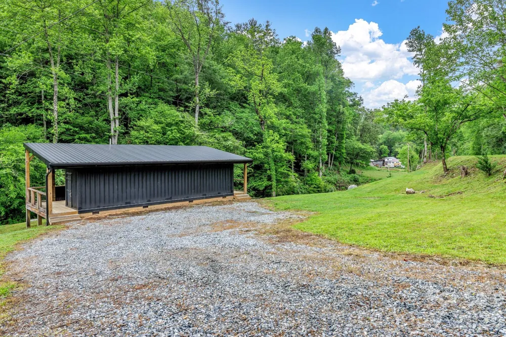 1115 Paint Rock Road Hot Springs, NC 28743