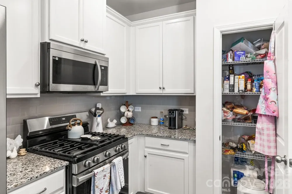 3738 Yorkshire Place Terrell, NC 28682