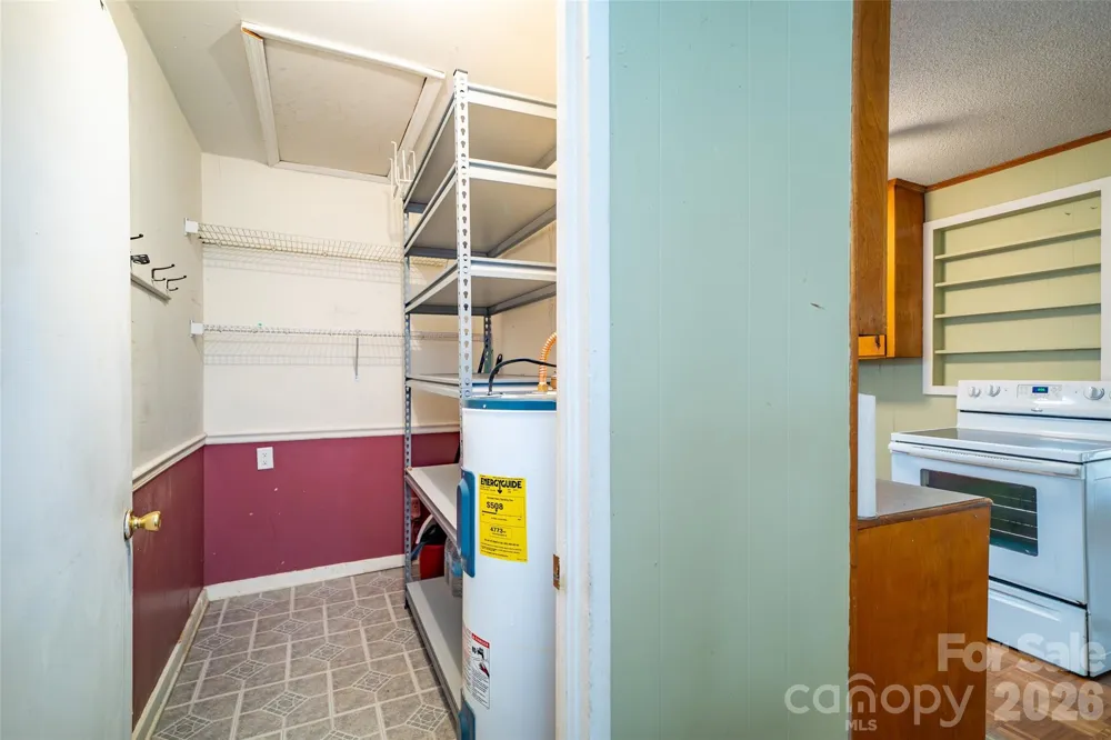 52 E Miller Street Columbus, NC 28722