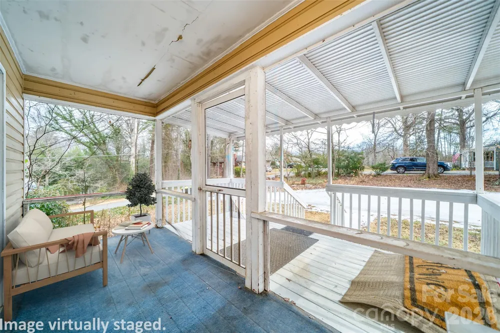 52 E Miller Street Columbus, NC 28722