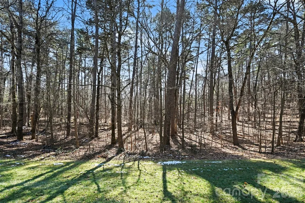 206 Lakewood Court New London, NC 28127