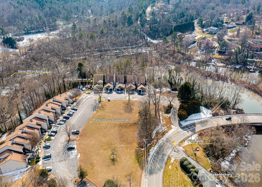 2231 6th Street NW #16 Hickory, NC 28601