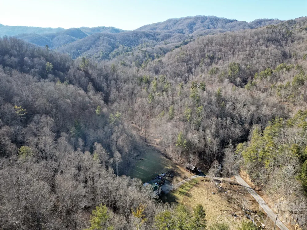 7385 Big Pine Road Marshall, NC 28753