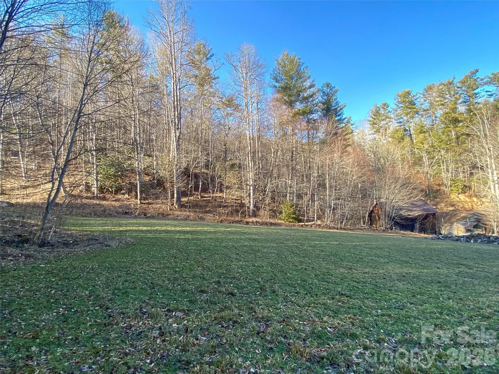 7385 Big Pine Road Marshall, NC 28753
