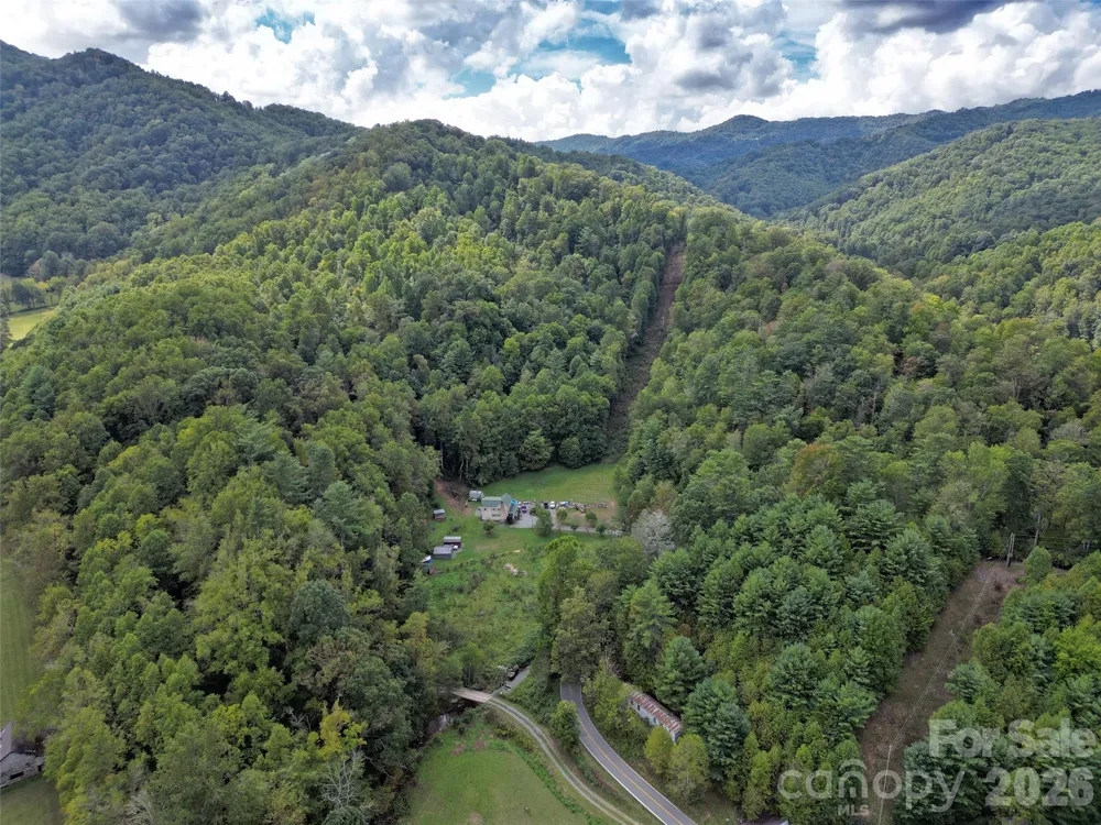 7385 Big Pine Road Marshall, NC 28753