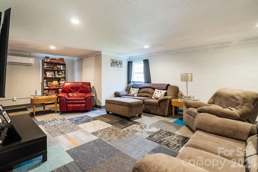 167 S Main Street Richburg, SC 29729