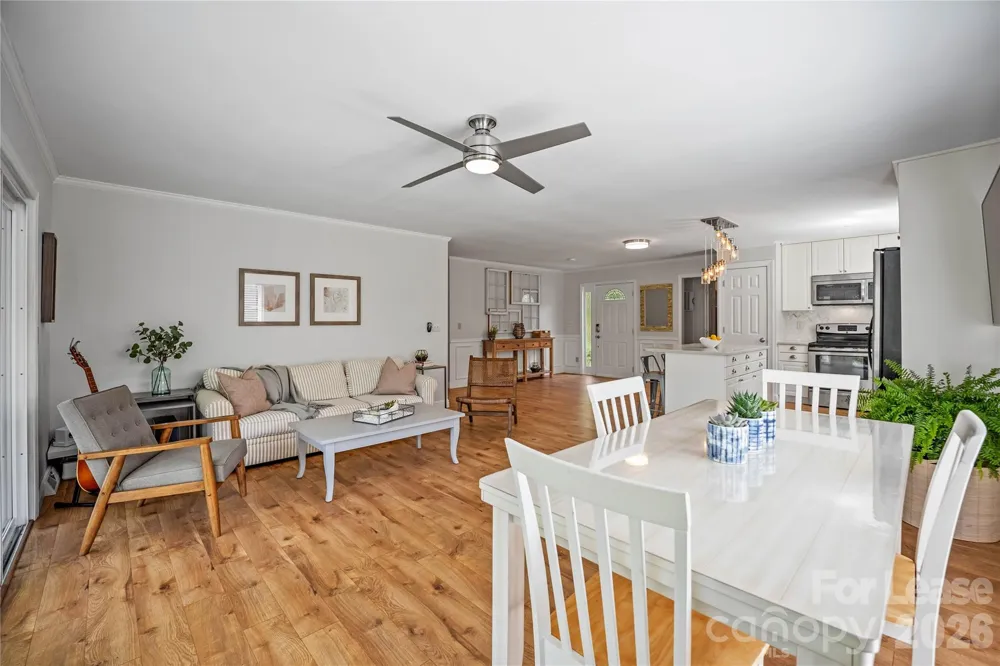 108 Surfside Lane Mooresville, NC 28117