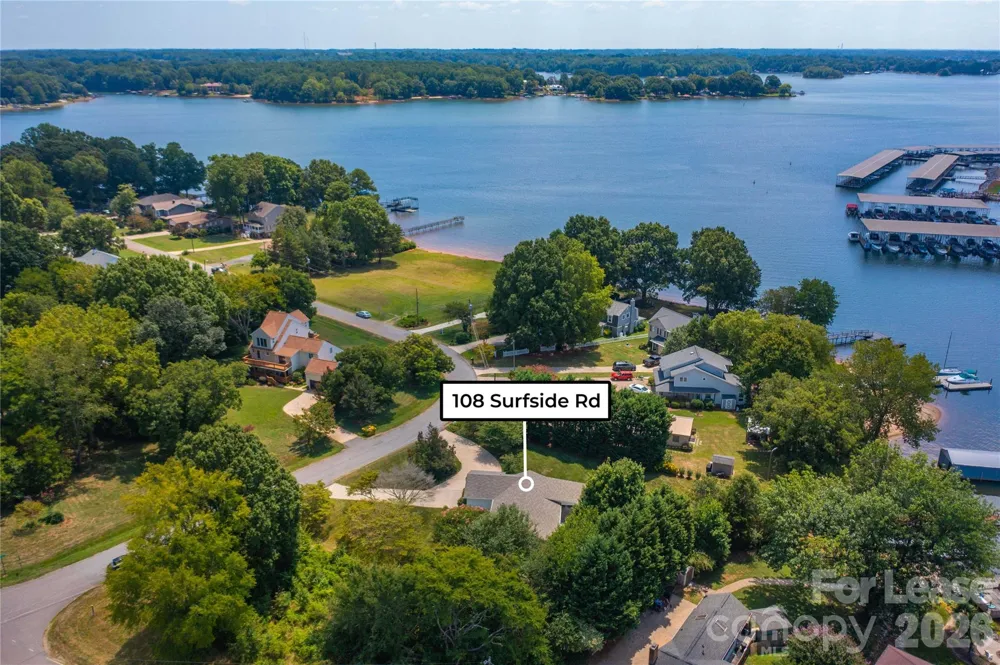 108 Surfside Lane Mooresville, NC 28117