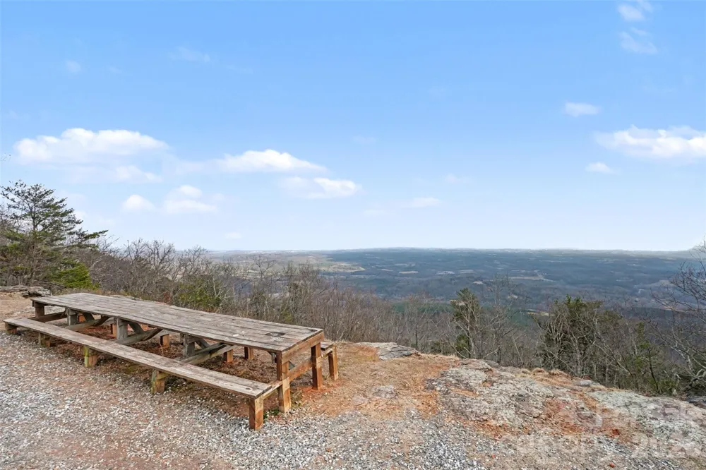 5475 Pine Ridge Drive Connelly Springs, NC 28612