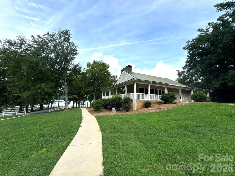 226 Balsam Circle Troy, NC 27371