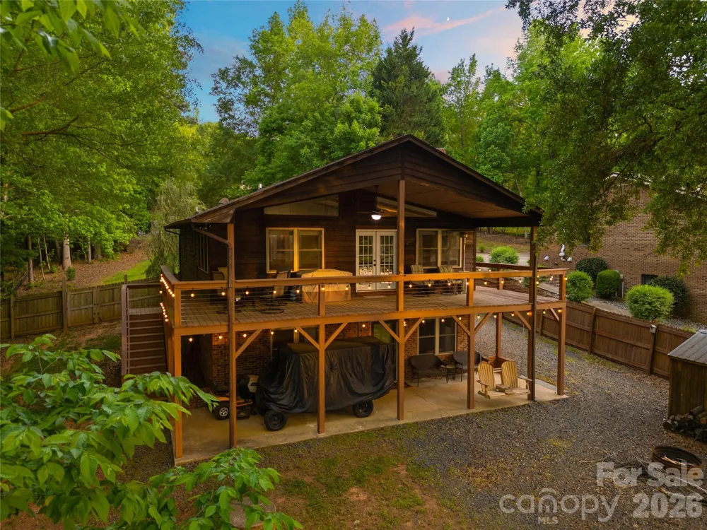 226 Balsam Circle Troy, NC 27371