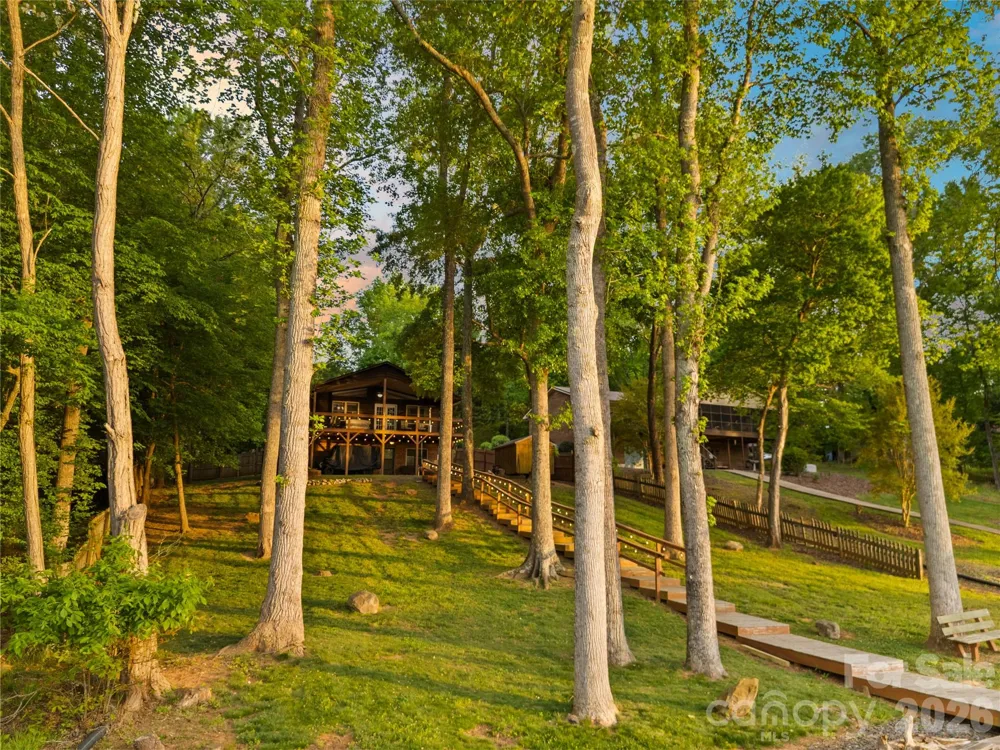 226 Balsam Circle Troy, NC 27371