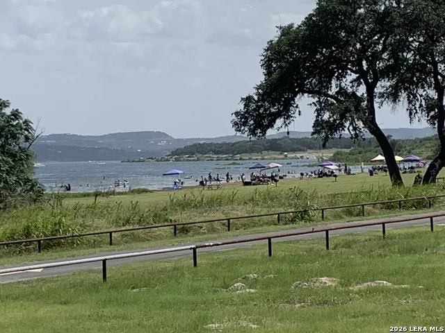 18035 Fm 306 #104 Unit 104 Canyon Lake, TX 78133