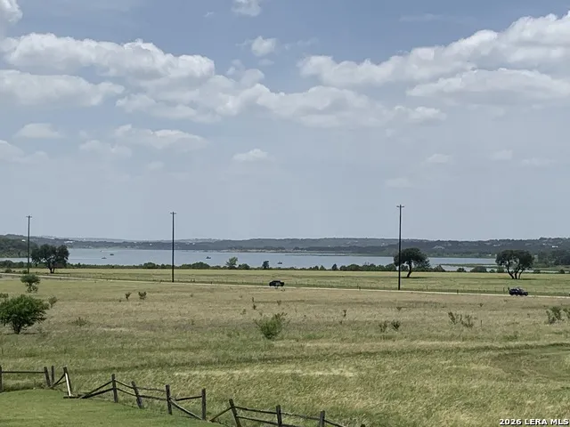 18035 Fm 306 #104 Unit 104 Canyon Lake, TX 78133