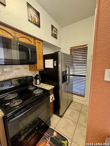 18035 Fm 306 #104 Unit 104 Canyon Lake, TX 78133