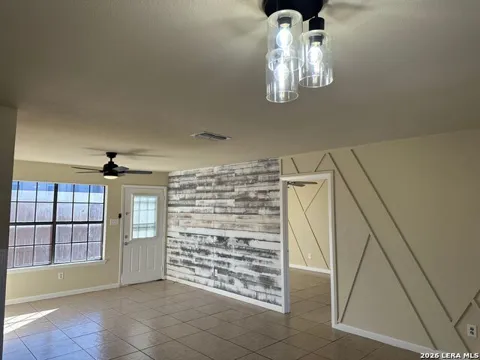 605 Oak Park #605