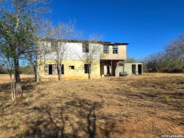 2350 State Highway 16 Jourdanton, TX 78026