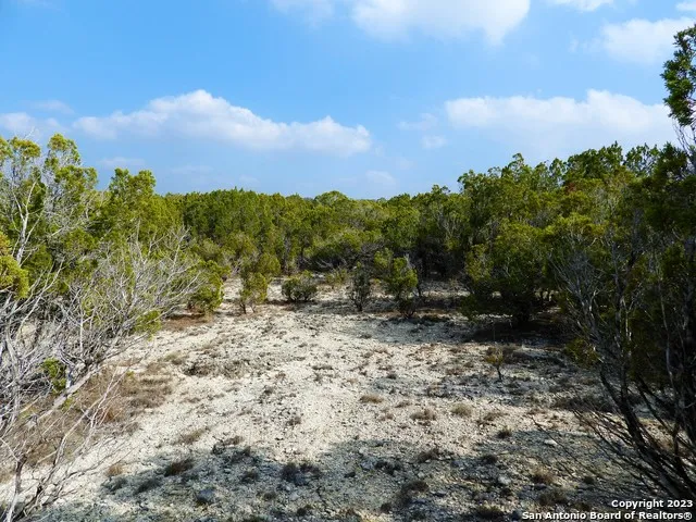LOT 13 JOHNSON ROAD Lakehills, TX 78063