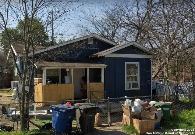 1108 RIVAS ST San Antonio, TX 78207