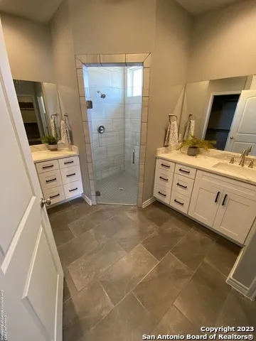 120 S Calvin Barrett Blanco, TX 78606