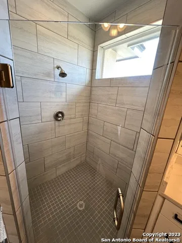 120 S Calvin Barrett Blanco, TX 78606