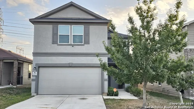 9922 Overlook Canyon