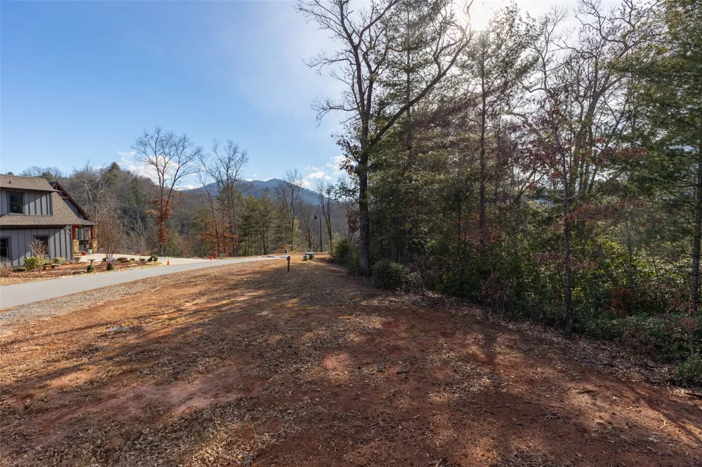 46 Amberleaf Way Cullowhee, NC 28723