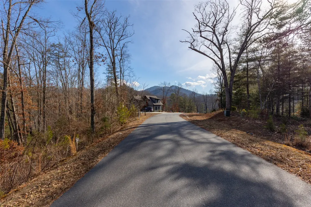 46 Amberleaf Way Cullowhee, NC 28723