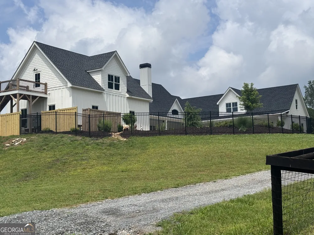 485 Debord DR Waleska, GA 30183