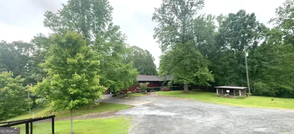 485 Debord DR Waleska, GA 30183