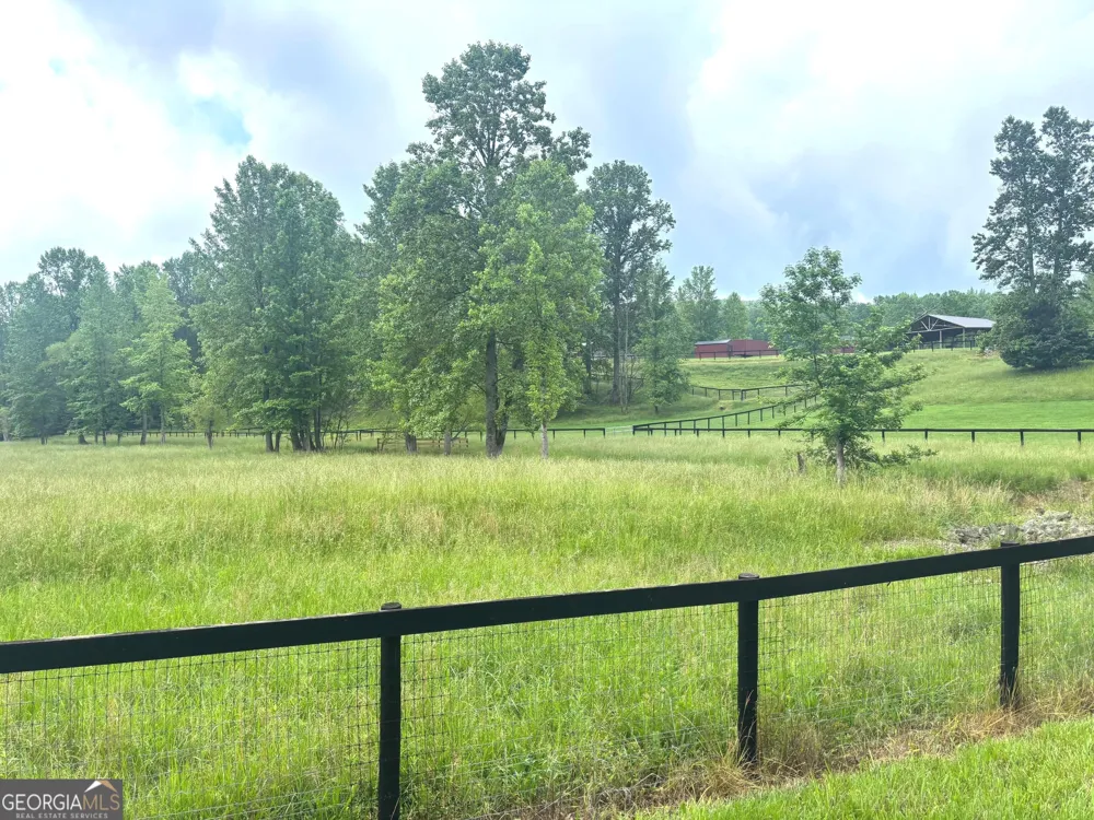 349 Debord DR Waleska, GA 30183