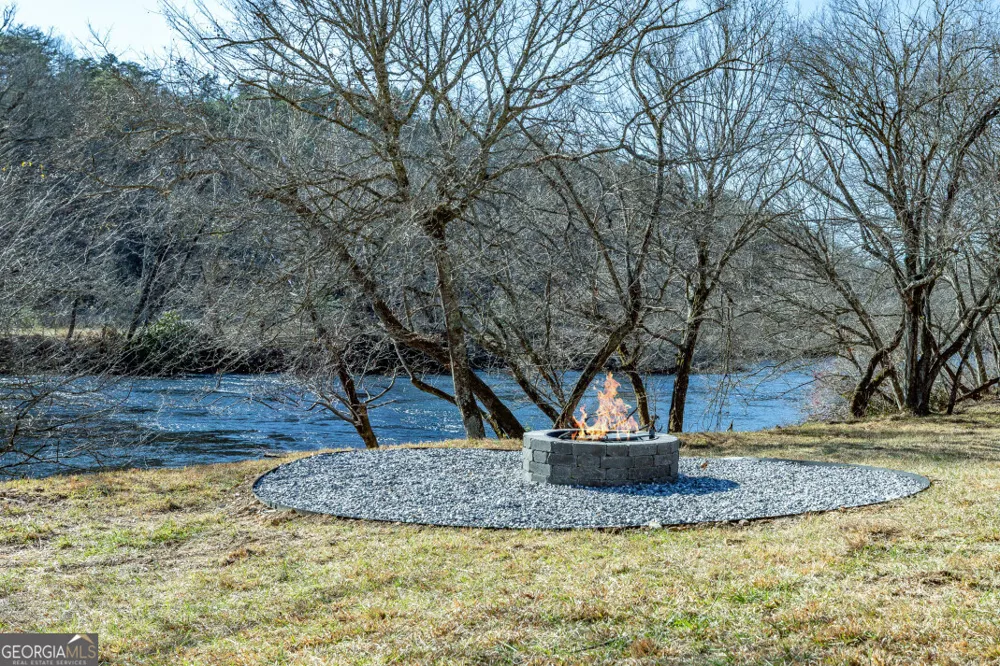 661 Toccoa River FRST Mineral Bluff, GA 30559